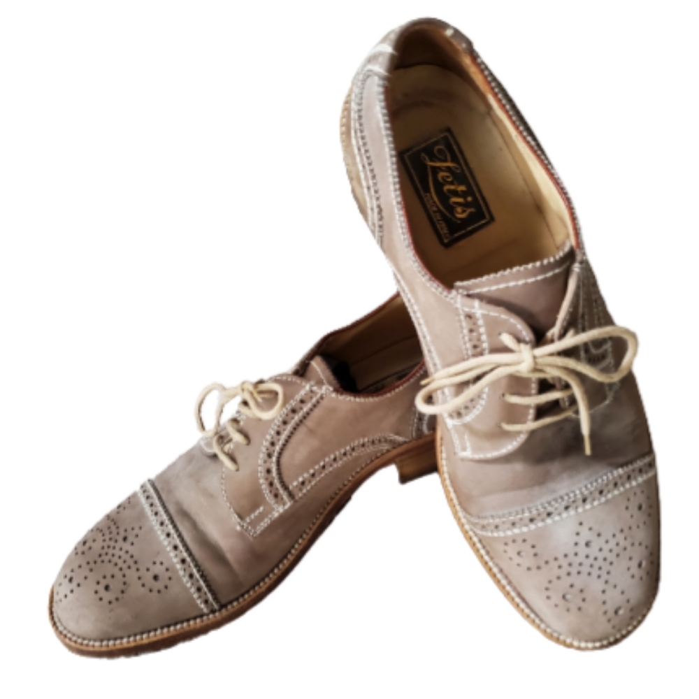 MENS ITALIAN LEATHER BROQUE SHOES ( SIZE 39.5)